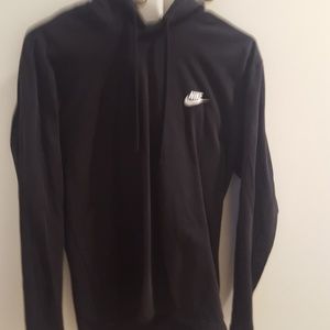 Nike light weight pull over hoodie